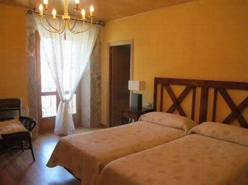 Отель Casa Rosalia Ловьос Экстерьер фото
